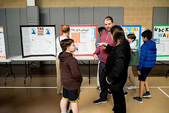 sciencefair25_ms_ah_0102