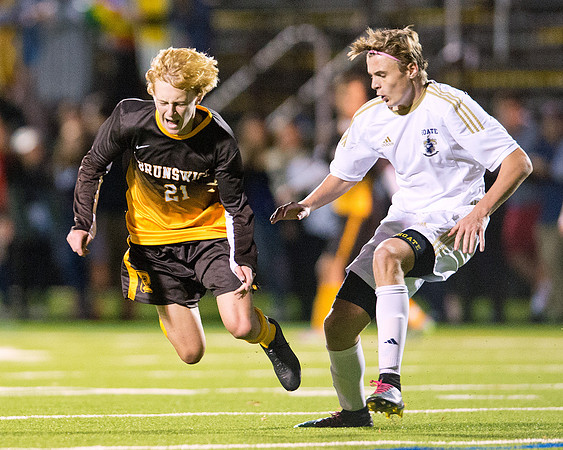 hc15_soccer_dburns_3057