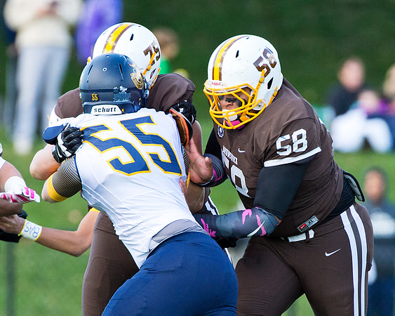 hc15_football_dburns_0878