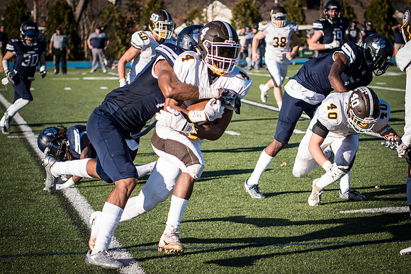 football_nepsac16_wkl_4046