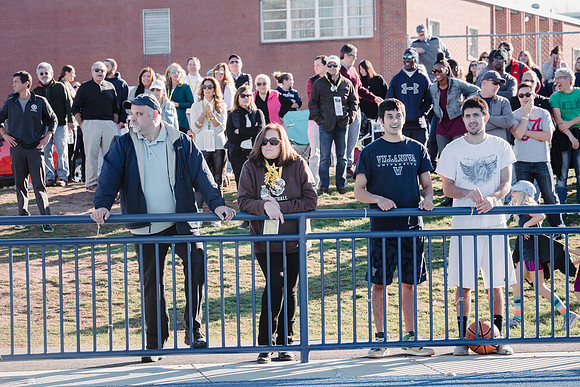 football_nepsac16_hp_2686