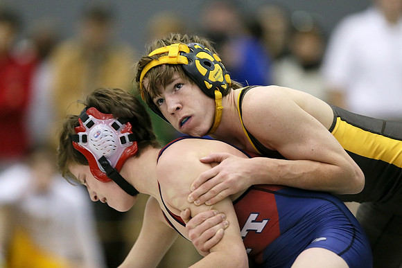 wrestling_newengland_dstroh_1237a