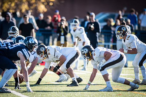 football_nepsac16_wkl_3738
