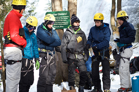 campdudley16_iceclimbing_bd_5959