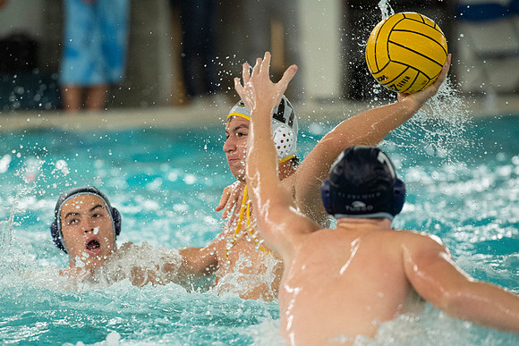 waterpolo_2021-10-09_varsityb_dburns_4631