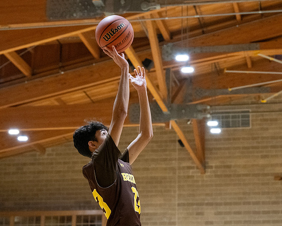 basketball_jv_2023-12-06_dburns_3871
