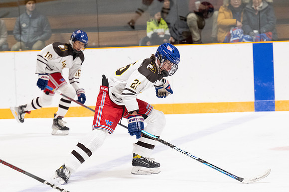 hockey_ms1_2023-12-07_dburns_4402