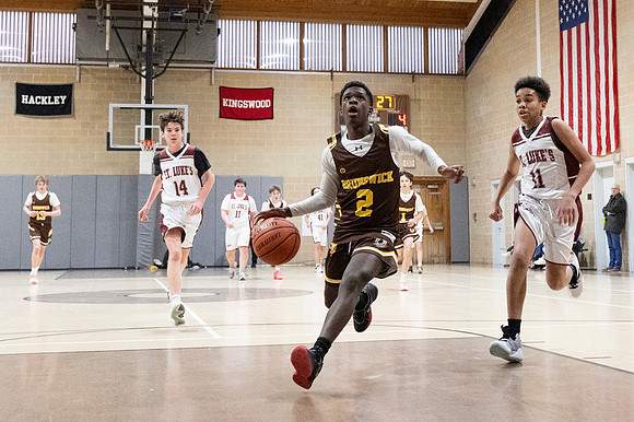 basketball_9th_2023-12-12_dburns_5703