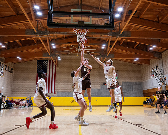 basketball_2023-12-13_dburns1_2865