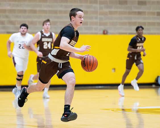 basketball_2023-12-13_dburns3_3281