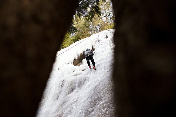 campdudley16_iceclimbing_bd_1636