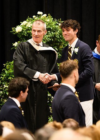 graduation25_diploma_wkl1_4759