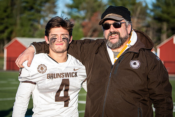 football_nepsac19_wkl5_3395