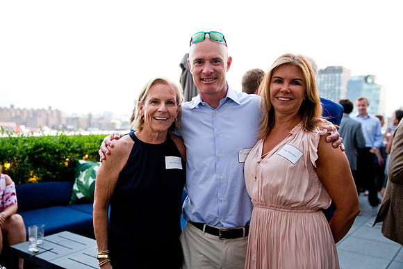 alumni_summersocial_mk_0202