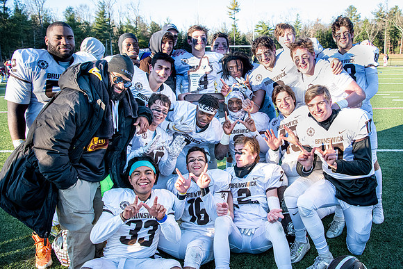 football_nepsac19_wkl8_1999