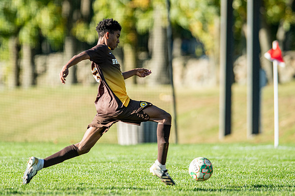 soccer_jv_2021-10-20_dburns_6882