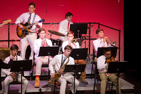 holidayconcert_us_mkras_0102