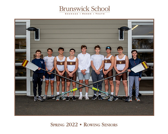 team_spring2122_rowing_seniors