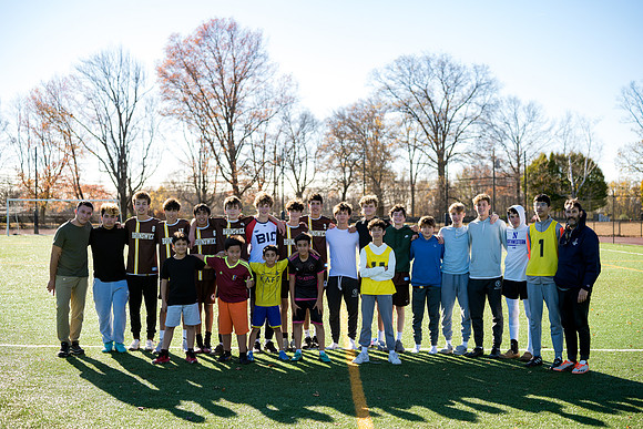 soccer_jv_2024-11-09_ah_0158