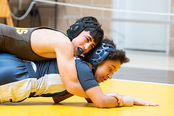 wrestling_bit19_dburns_5186
