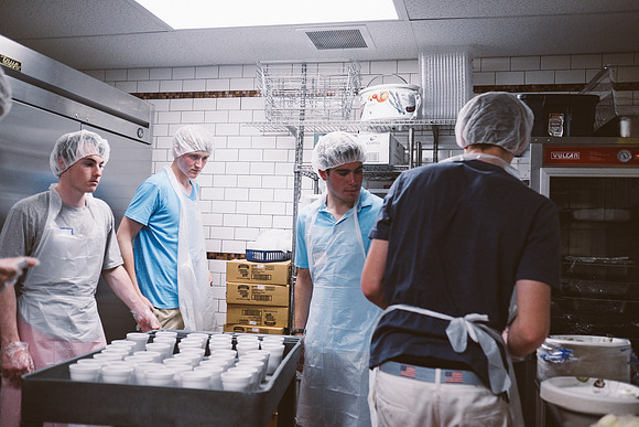 commserv_pacifichouse_jk_7382