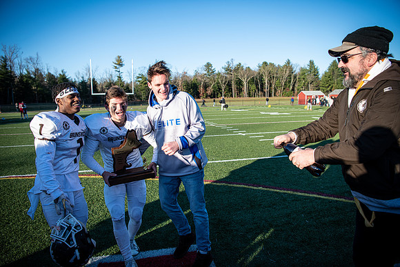 football_nepsac19_wkl8_1928