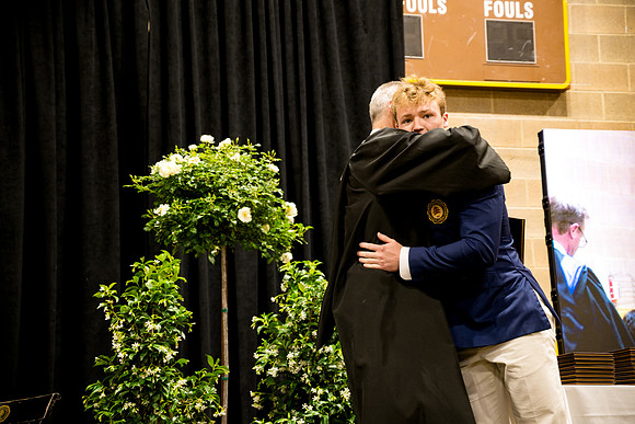 graduation25_diploma_ah_0726