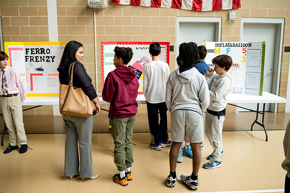 sciencefair25_ms_ah_0105