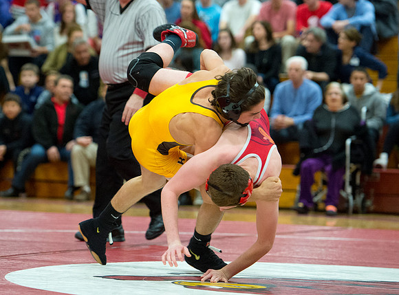 wrestling_towncrown_dburns_7617