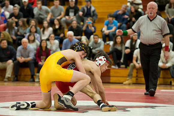 wrestling_towncrown_dburns_7448