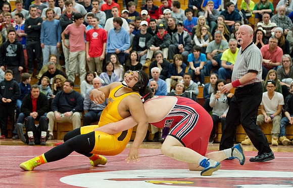 wrestling_towncrown_dburns_8215
