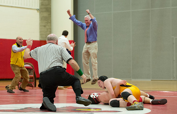 wrestling_towncrown_dburns_7906