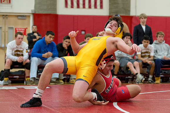 wrestling_towncrown_dburns_8140
