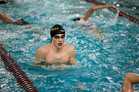 swimming_2024-02-10_ah_0002