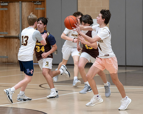 basketball_8b_2024-02-08_dburns_1326