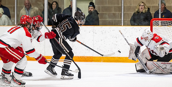 hockey_2024-02-09_dburns_5836