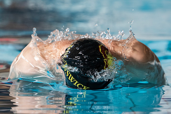 swimming_2024-02-03_dburns_9359
