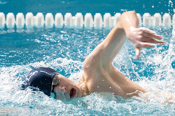 swimming_2024-02-03_dburns_9598