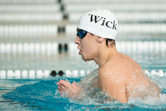 swimming_dburns_9085
