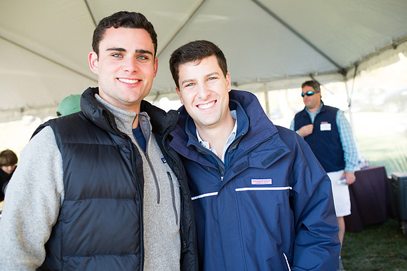 alumni_tent_crowd_hc13_jk_6251