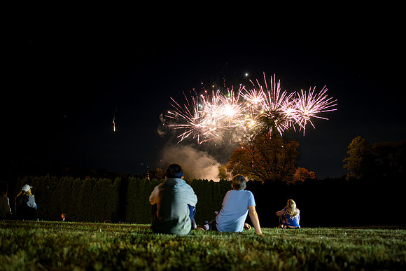 hc24_fireworks_ah_0037