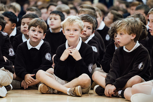 firstday18_assembly_jk_8297