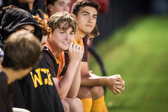 hc16_soccer_wkl_6827