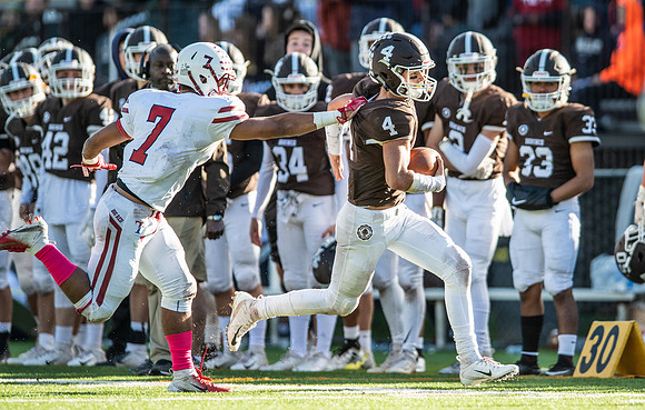 hc18_football_dburns_5632