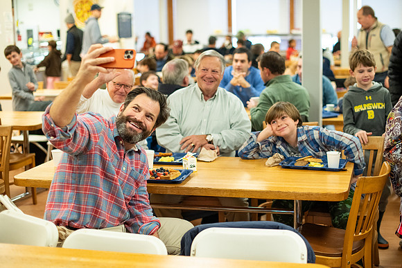 fatherson_bfast23_wkl1_0995