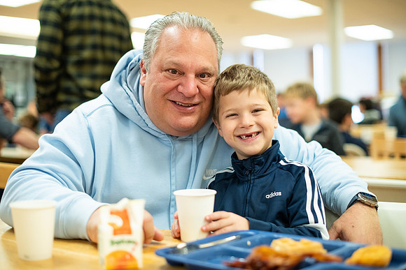 fatherson_bfast23_wkl1_1138