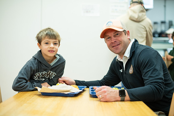 fatherson_bfast23_wkl1_1153