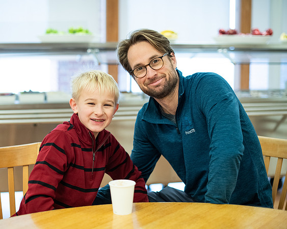 fatherson_bfast23_wkl1_1208