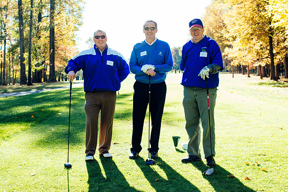 groups_alumni_golfouting13_jk_3109