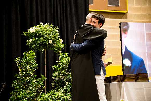 graduation25_diploma_ah_0720